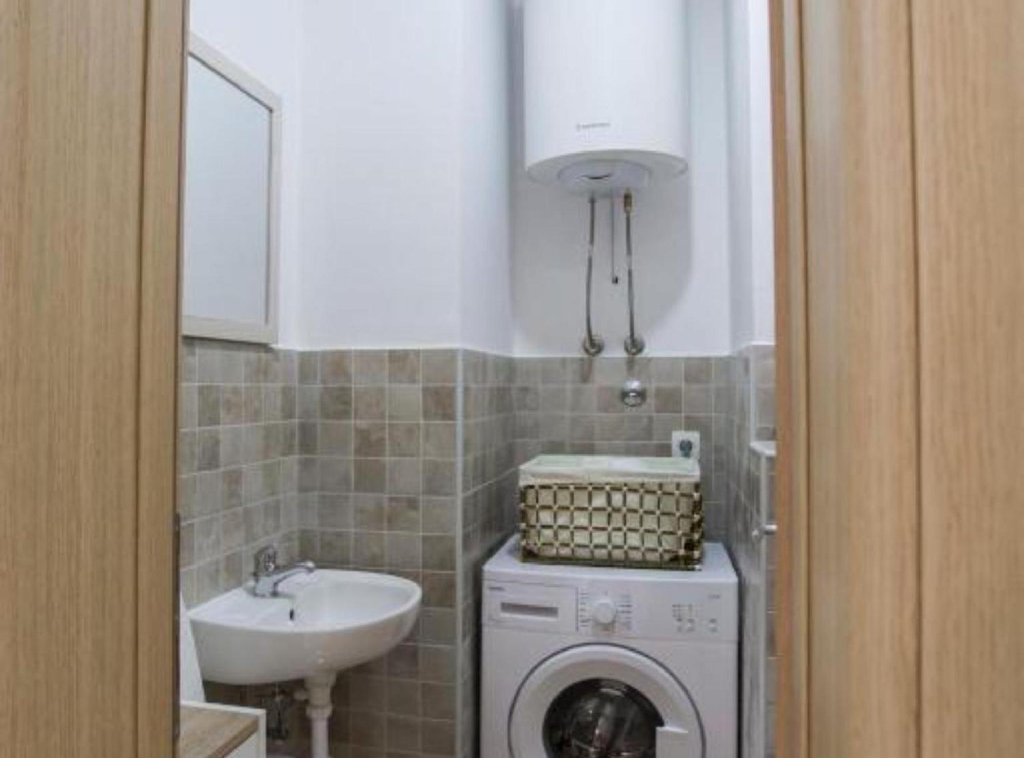 Apartment Dalmatia คาชเตลา ภายนอก รูปภาพ