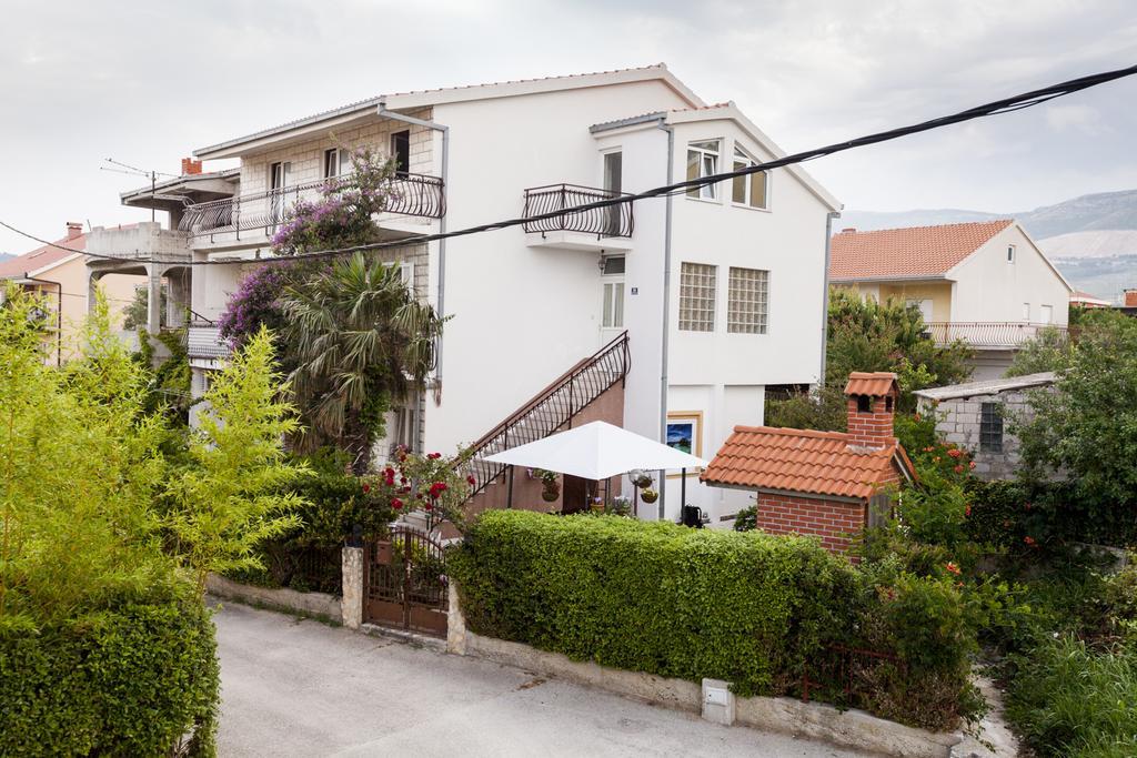 Apartment Dalmatia คาชเตลา ภายนอก รูปภาพ