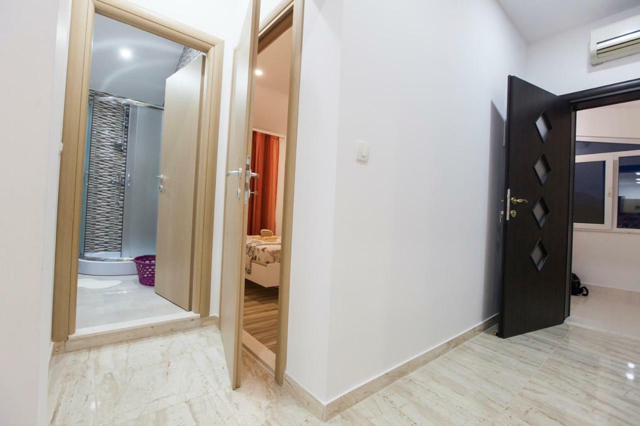 Apartment Dalmatia คาชเตลา ภายนอก รูปภาพ